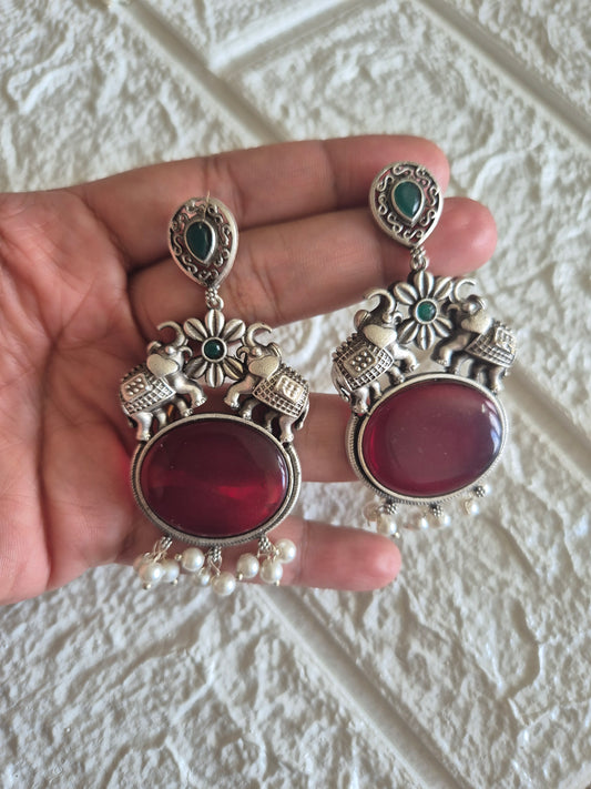 Brass Monalisa stone earings