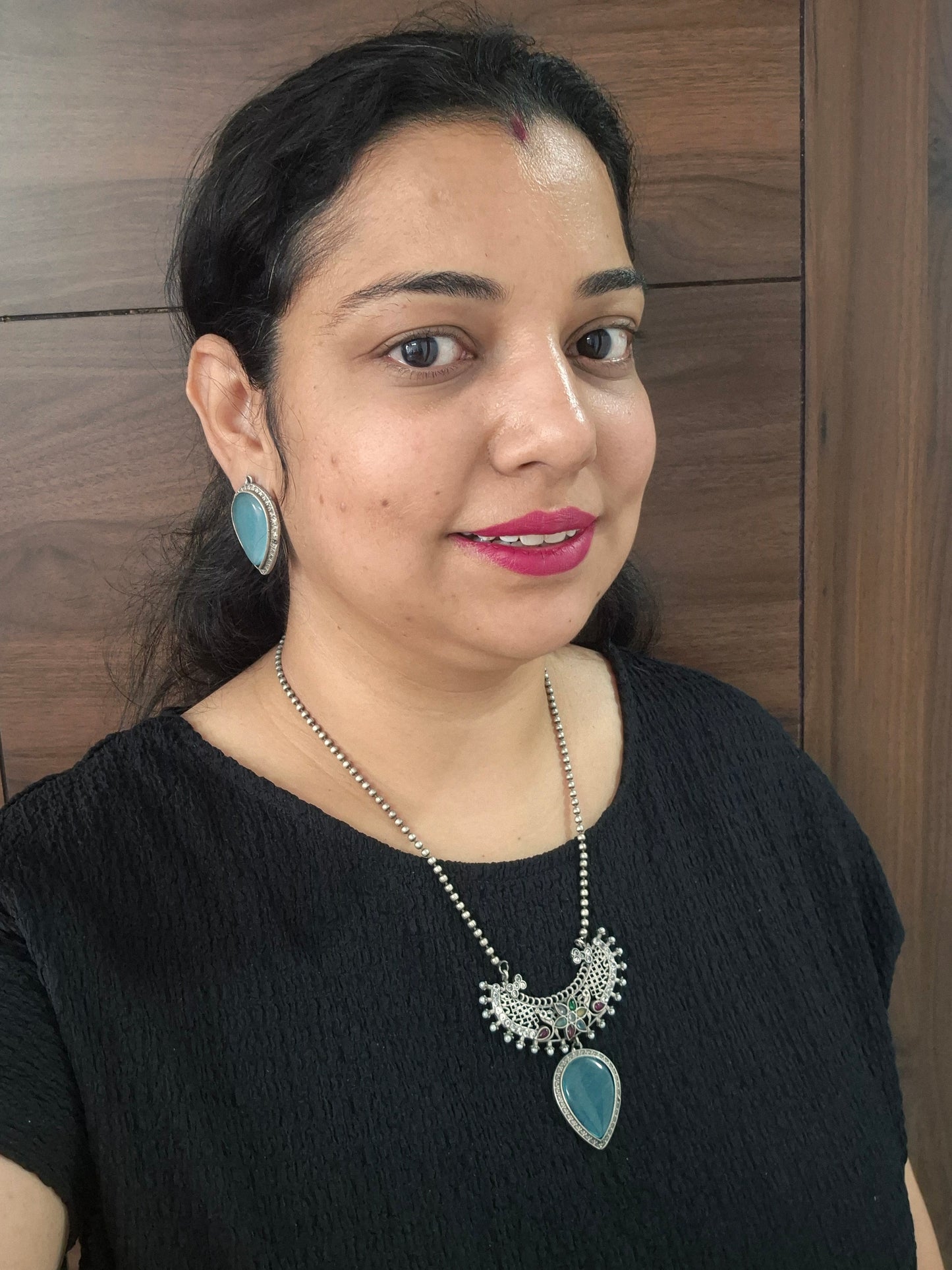 Silver replica necklace
