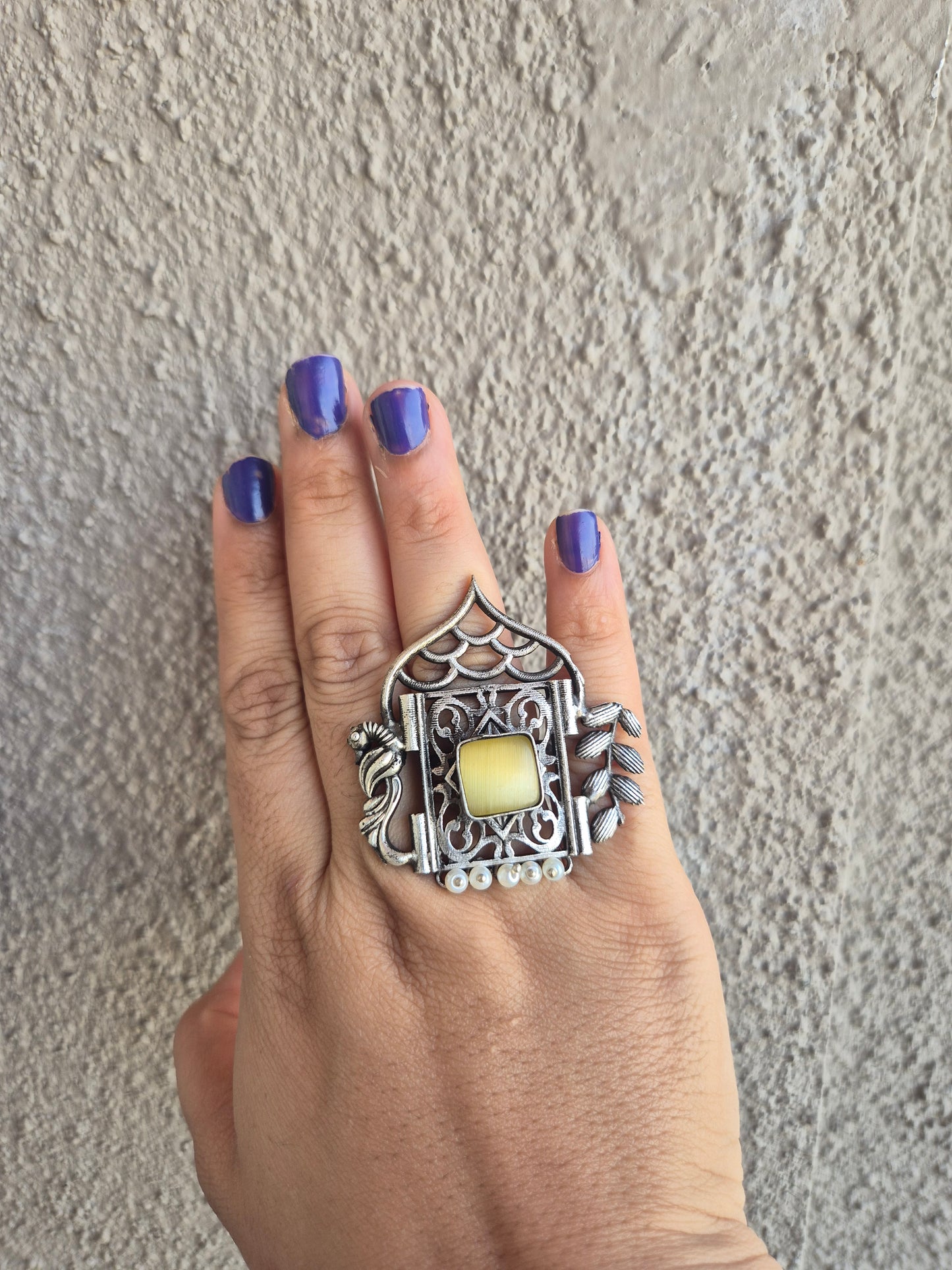 Jharokha ring