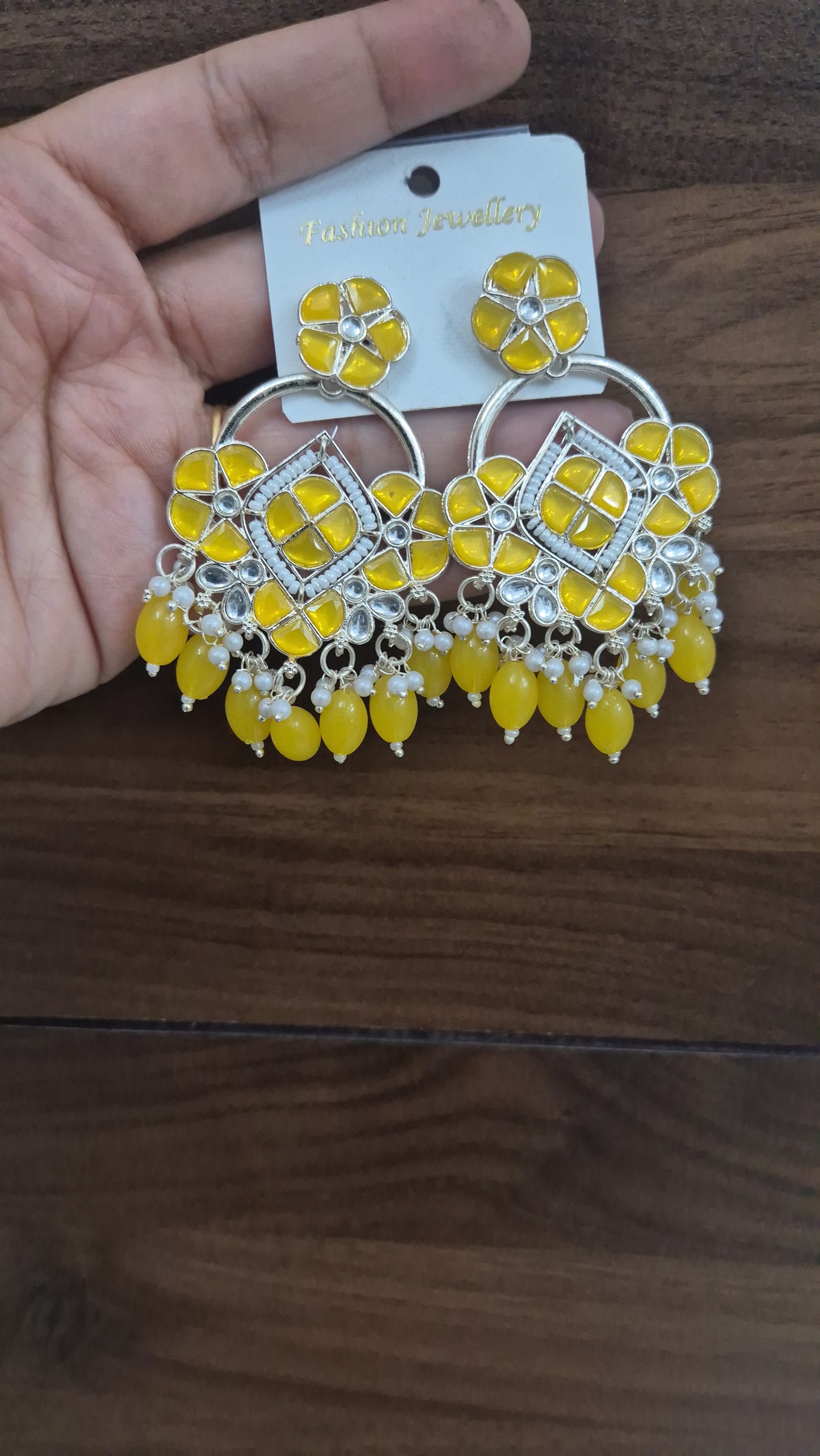 Kundan earings