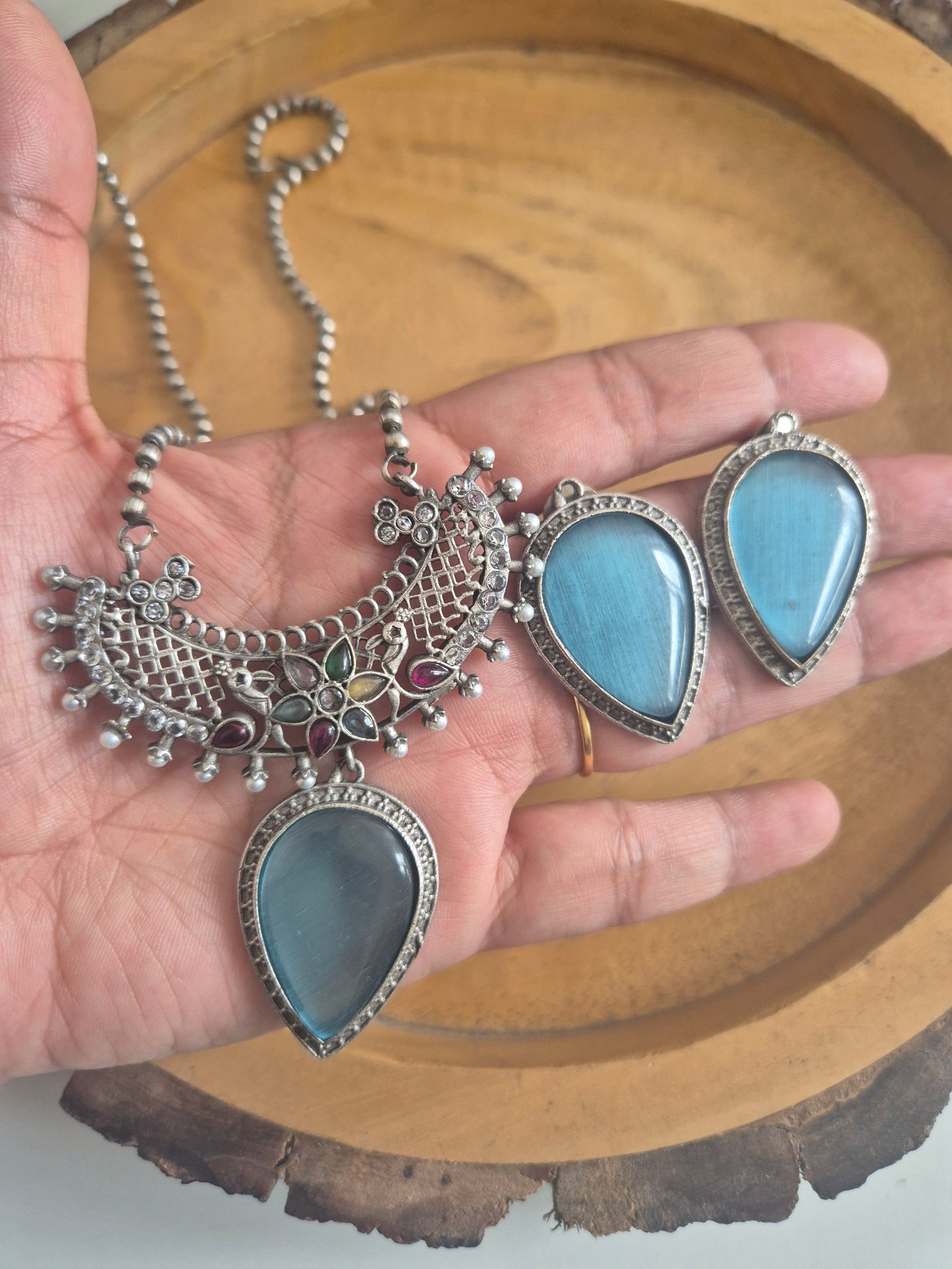 Silver replica necklace
