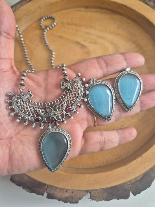 Silver replica necklace