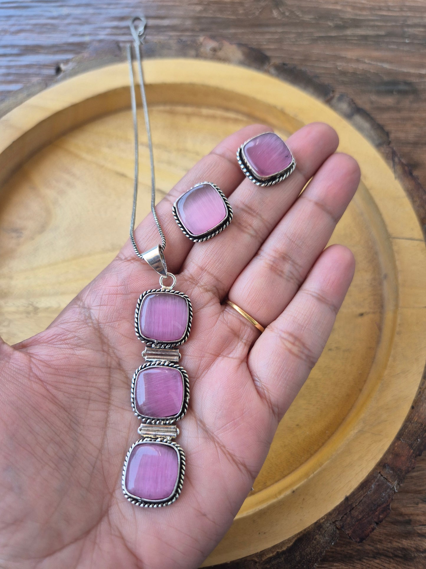 Stone Necklace - Pink