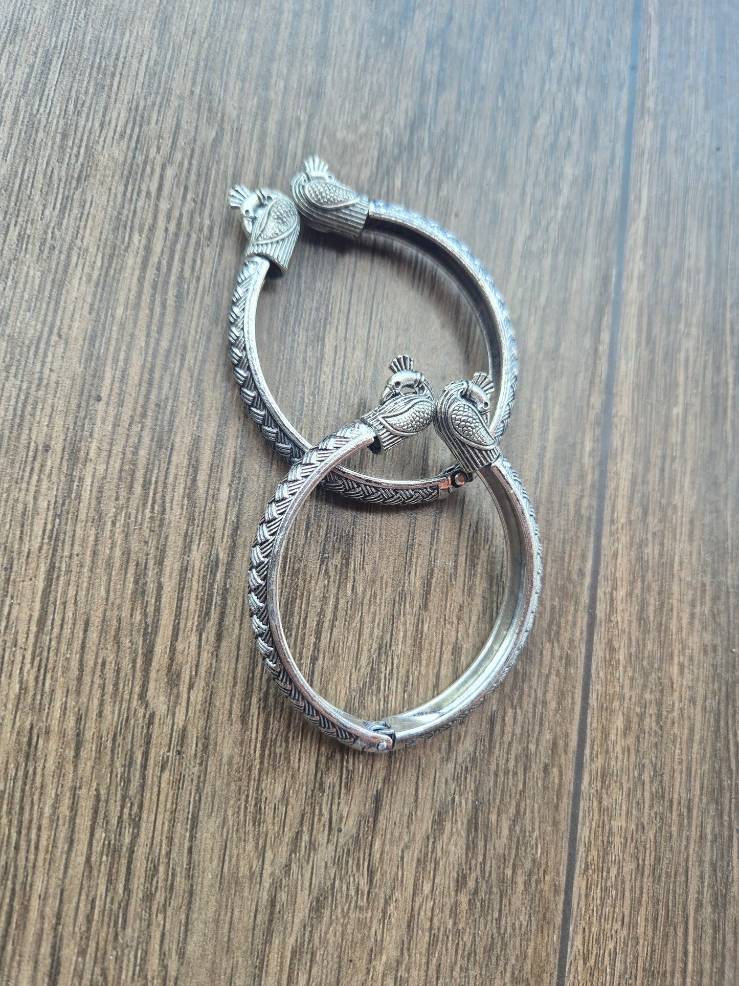 openable bangles 2.4