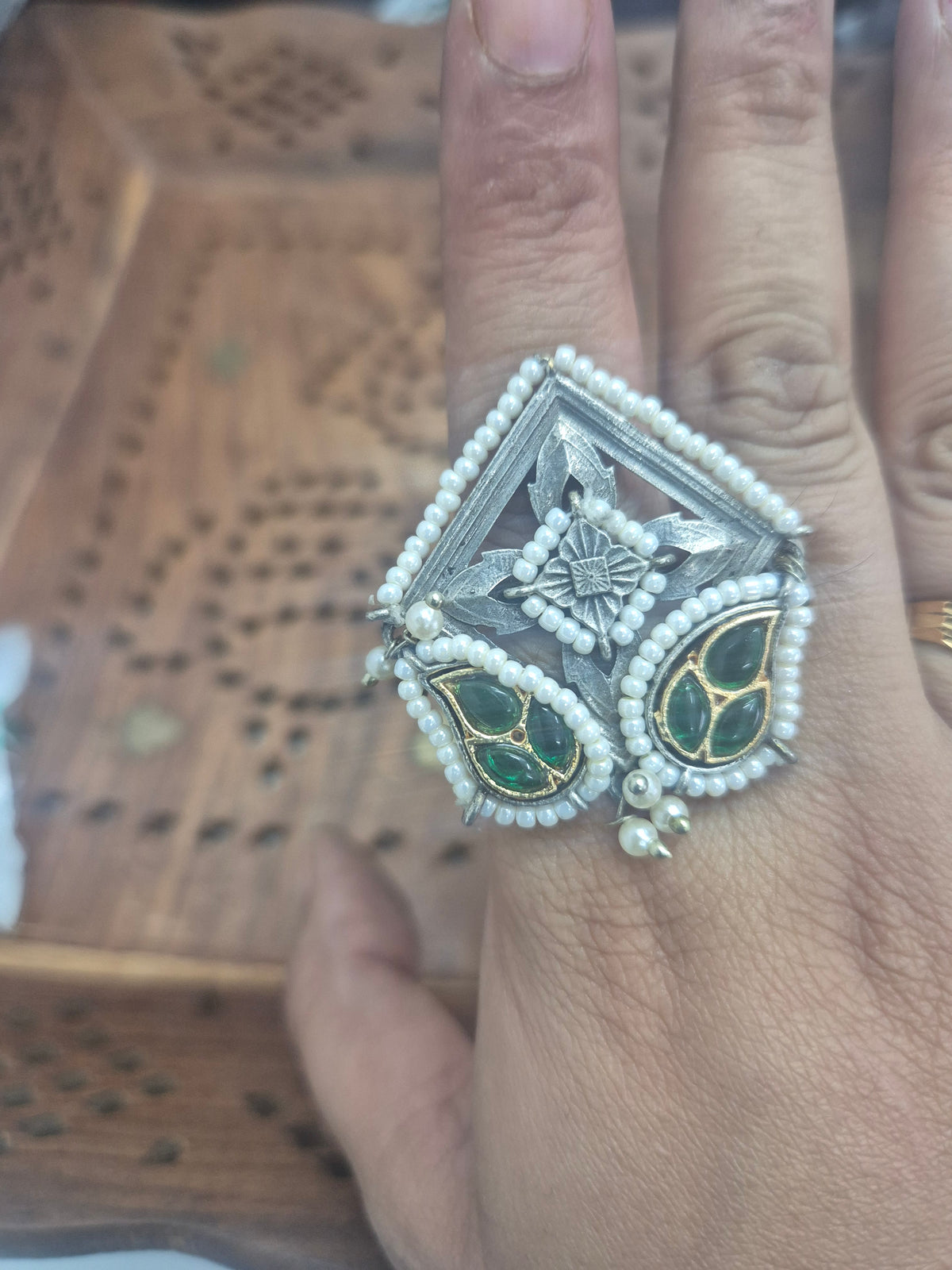 Dual tone ring