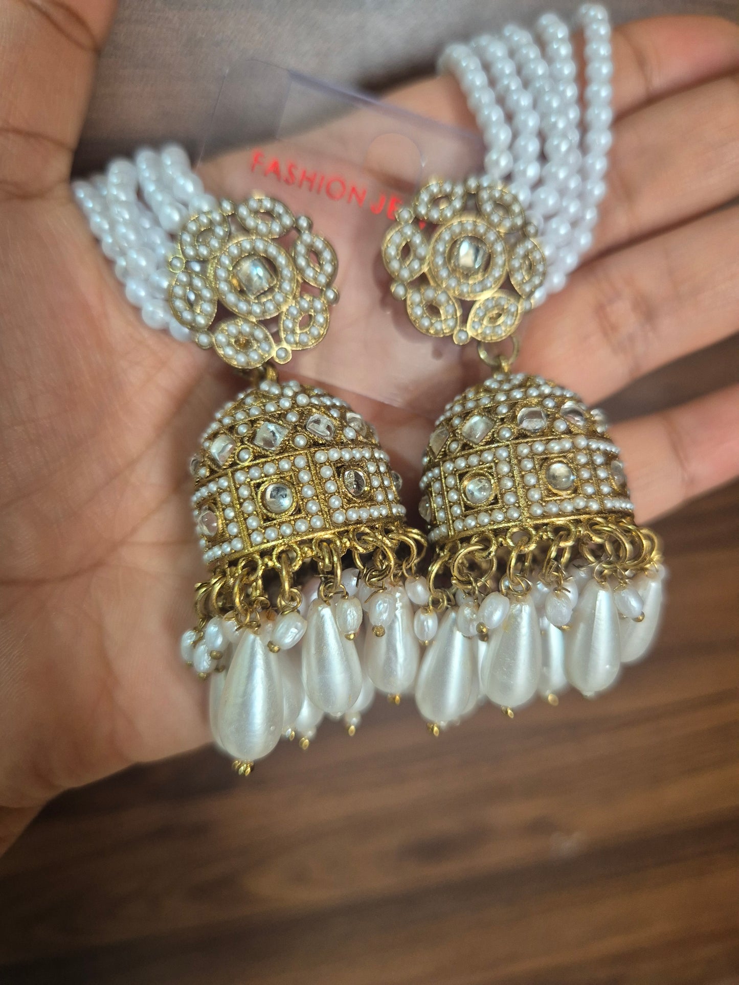 Kundan Jhumka with pearl chain