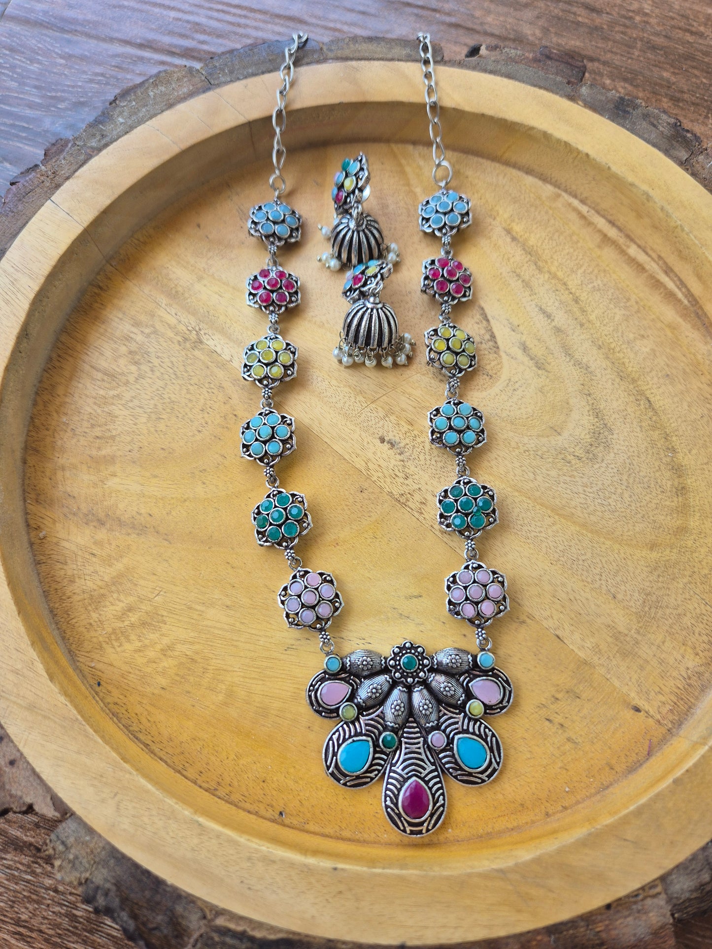 Brass necklace - multi colour