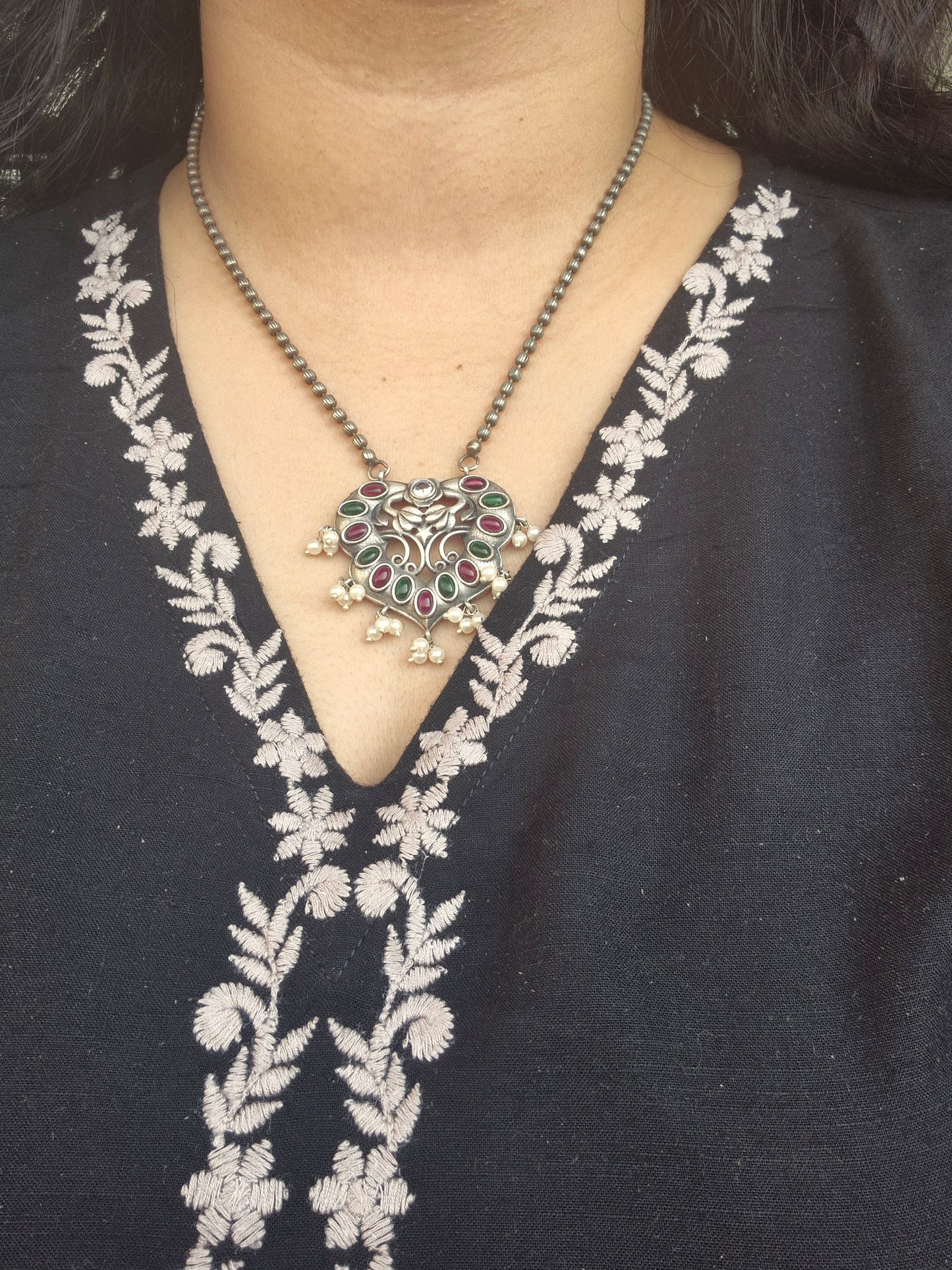 Silver lookalike necklace