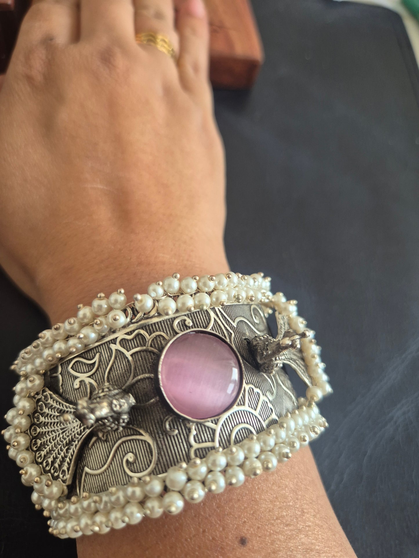Bracelet peacock