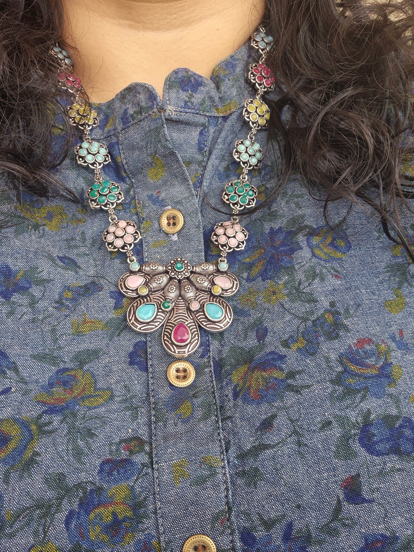 Brass necklace - multi colour